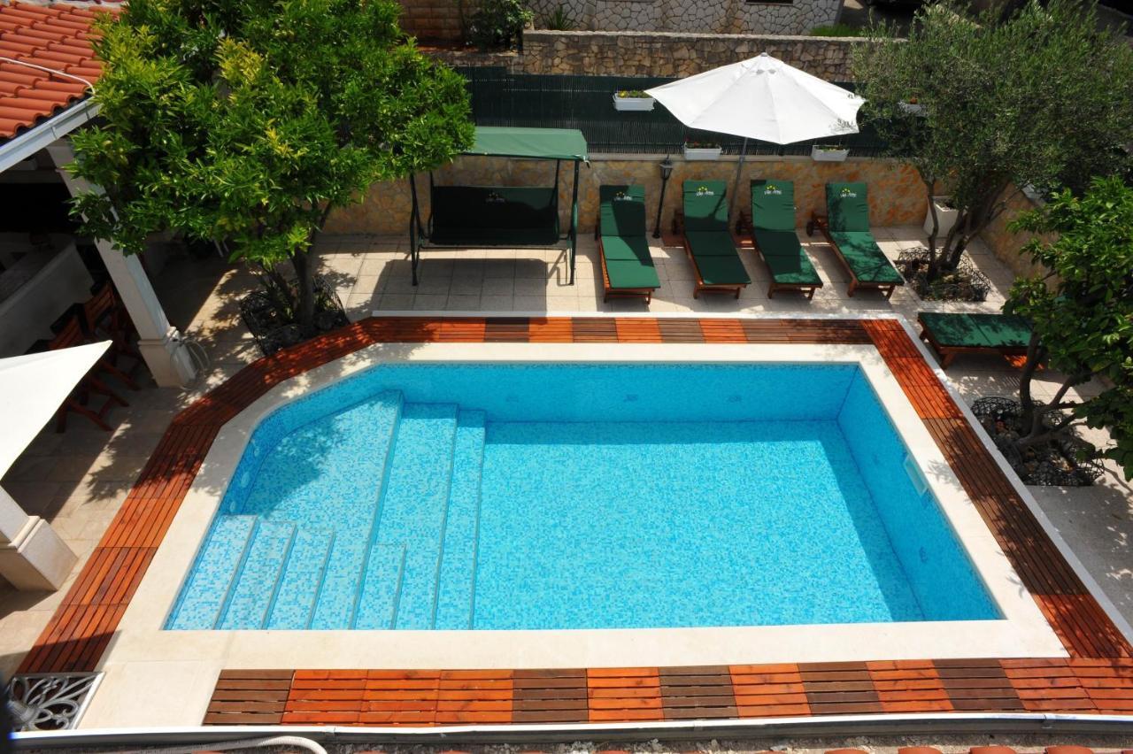 Villa Anni Sutivan Exterior foto